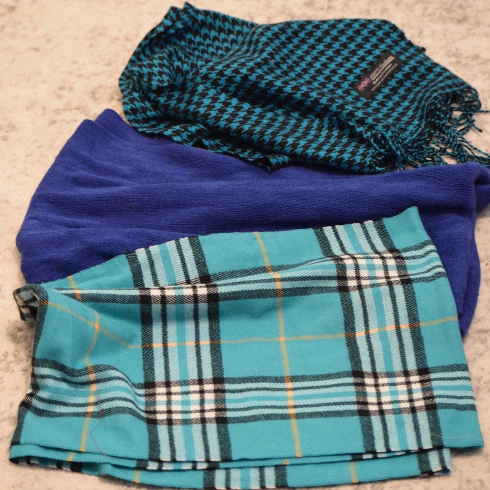 Bundle of Two Cashmere Scarves & Dark Blue Infinity Scarf